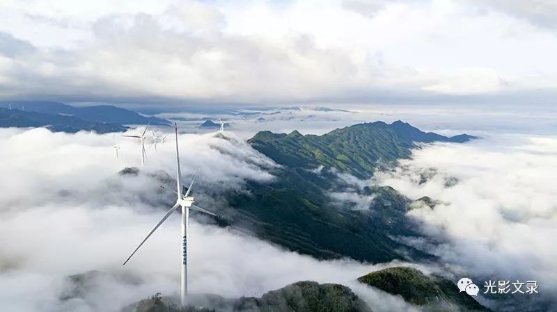 溆浦地|云烟飘渺紫荆山